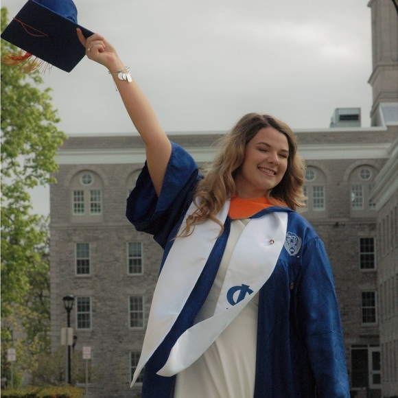 Meet your Posher, Sarah - Picture 12 of 12